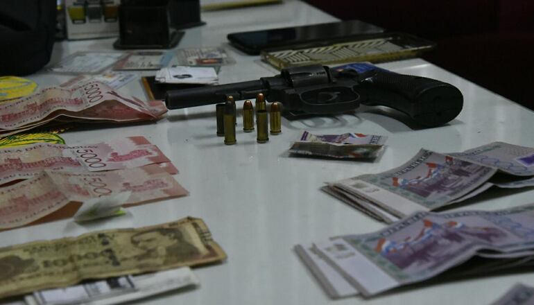 /pf/resources/images/abc-placeholder.png?d=2395