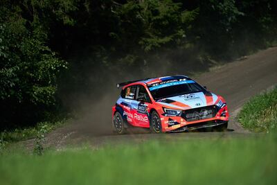 Fabrizio Zaldívar logró lidiar de gran manera con la lluvia y terminó en la cuarta posición ayer.
