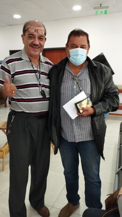 De izquierda a derecha el Comisario Retirado Blás Ramírez