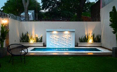 Piscina, obra de la Arq. Lyda Goretta.