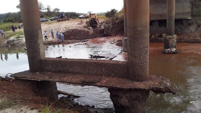 Puente en peligroso estado