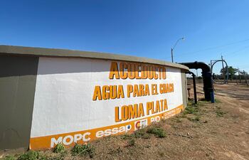 El principal reservorio de agua del acueducto del Chaco está en Loma Plata, desde donde bombean el agua a los demás reservorios.