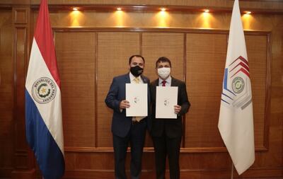 Los abogados Jorge Bogarín y Óscar Paciello en el acto de proclamación, ayer en la Justicia Electoral.