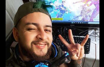 Un compatriota que publicaba videos en su canal de Youtube fue hallado muerto en una zanja de Argentina.