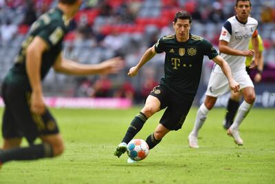 Robert Lewandowski ha marcado en 19 partidos consecutivos con el Bayern Munich en todas las competencias. En la Bundesliga, 15 fechas continuadas.