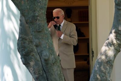 Joe Biden y el traje que recordó una polémica.