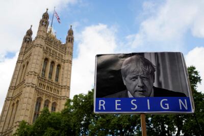 Boris Johnson, tras las cuerdas. (AFP)