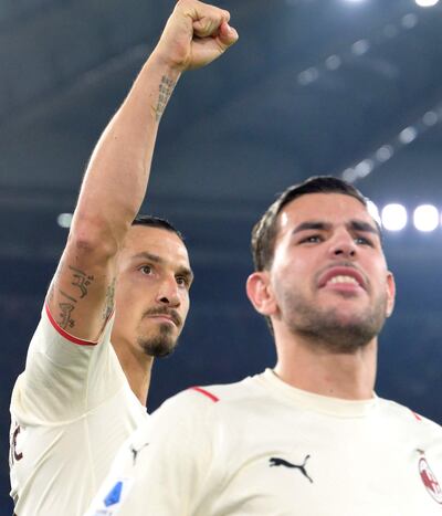 Zlatan Ibrahimovic, 40 años, registra 400 goles en torneos de Liga.