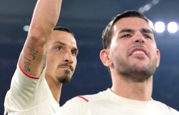 Zlatan Ibrahimovic, 40 años, registra 400 goles en torneos de Liga.