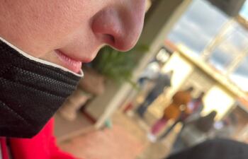 La Apoderada de la ANR agredida frente al local de votación