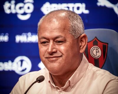 Francisco Javier Arce Rolón (51 años), entrenador de Cerro Porteño.