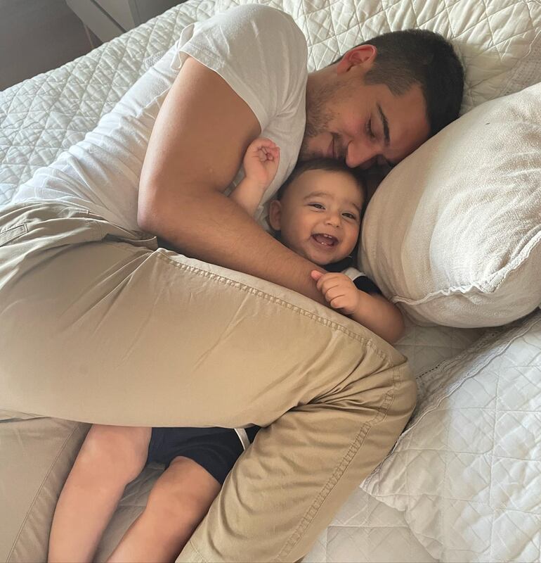 ¡Pura ternura! Rubén Rubin a los mimos con Rafita. (Instagram/Rubén Rubin)