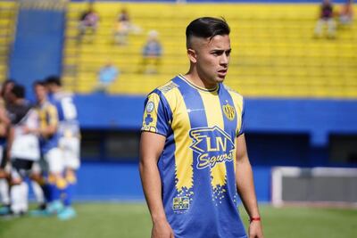 Evelio Cardozo (06/02/2001), última incorporación del Sportivo Trinidense.