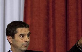 Vitor Gaspar y Paulo Medas, uno de los responsables de asuntos presupuestales del FMI.