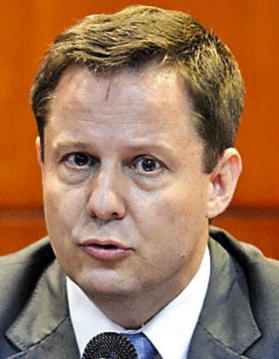 Dr. Alberto Martínez Simón, integrante de la Sala Civil que debe resolver la acción planteada contra el despojo de tierra.