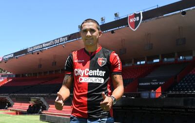 Víctor Gustavo Velázquez, defensor paraguayo que es refuerzo de Newell's Old Boys.