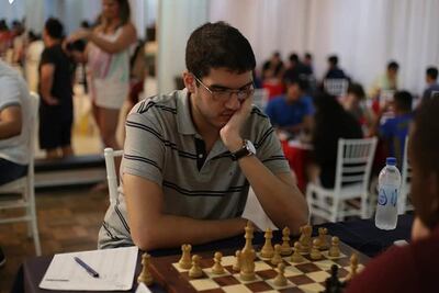Guillermo Vázquez, ajedrecista paraguayo que se prepara de cara al Mundial.