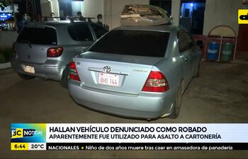 Hallan vehículo robado usado para asalto a una cartonería