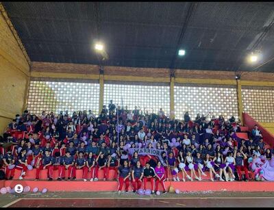 Equipo lila, durante la Olimpiada 2022 en el Colegio D.R Fernando de la Mora.