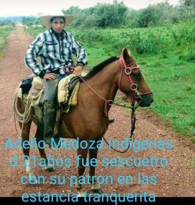 Esta foto de Adelio Mendoza (21) a caballo, es difundida en grupos de WhatsApp de indígenas pai tavytera, etnia a la cual pertenece el secuestrado junto al exvicepresidente Óscar Denis.