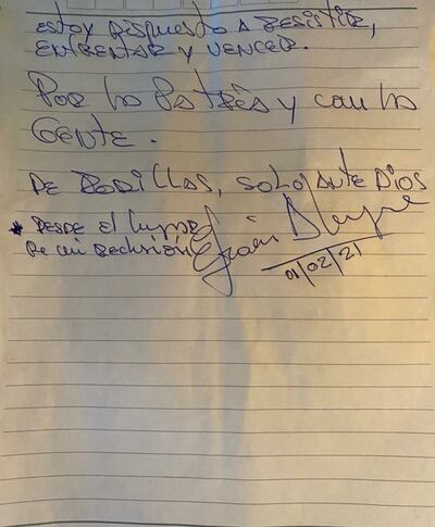 Carta de Efraín Alegre leída durante manifestación frente a la Fiscalía.