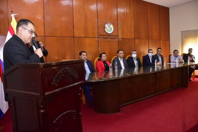 Doctor José Guerrero asumió hoy como director de la Octava Región Sanitaria.