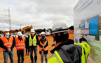 La comitiva parlamentaria y de técnicos estuvo en la planta de tratamiento de efluentes ubicada en el barrio Santa María.