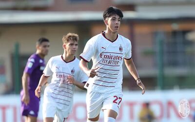 Hugo Cuenca jugó ayer con el AC Milan ante Fiorentina por el Campeonato Primavera 1.