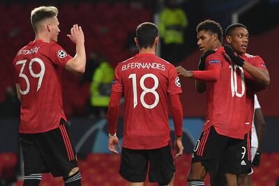 Marcus Rashford (10), anotó tres goles para el United.