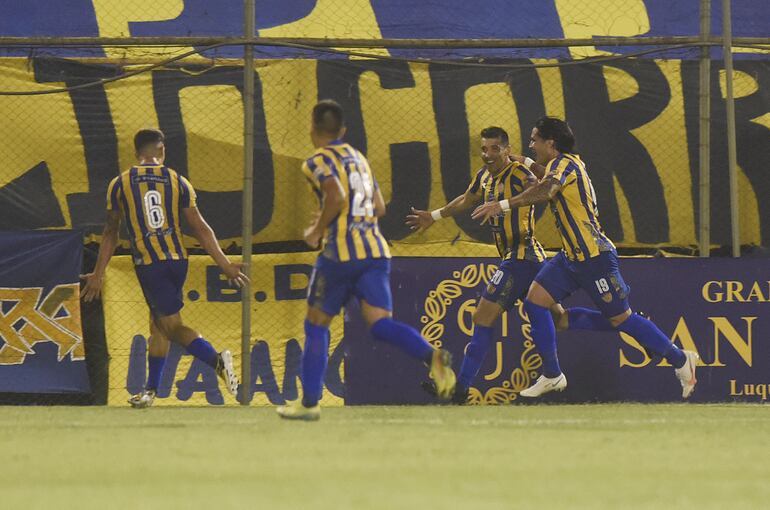 /pf/resources/images/abc-placeholder.png?d=2395