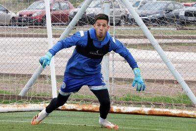 Juan Espínola, arquero paraguayo de Godoy Cruz de Mendoza.