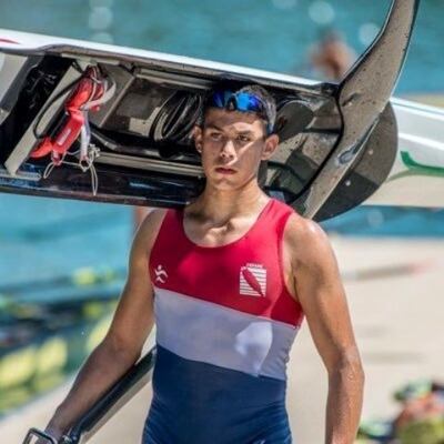 Javier Insfrán, remero paraguayo