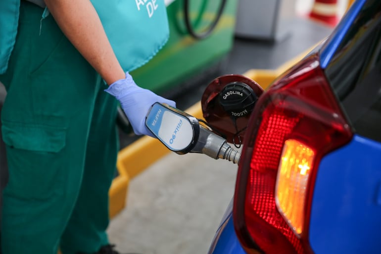 La nafta Prix 90 es la única de 90 octanos para quienes cuidan sus vehículos y buscan el mejor precio.