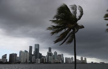 Nubes de tormenta sobre Miami, Florida (EE.UU.), el pasado sábado.