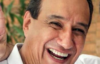 Hugo Javier González, imputado y con arresto domiciliario, ya habría firmado su renuncia al cargo, según versiones.