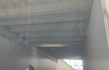 Los artefactos eléctricos del multiviaducto de Ciudad del Este fueron llevados por los ladrones.