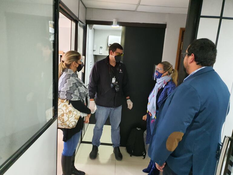 /pf/resources/images/abc-placeholder.png?d=2393