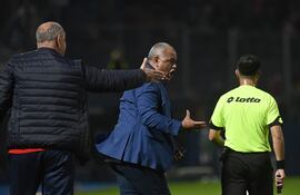 Francisco Arce, técnico de Cerro Porteño.