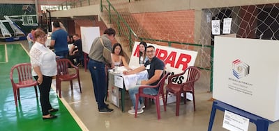 Los partidos y movimientos independientes también están legitimando candidaturas.