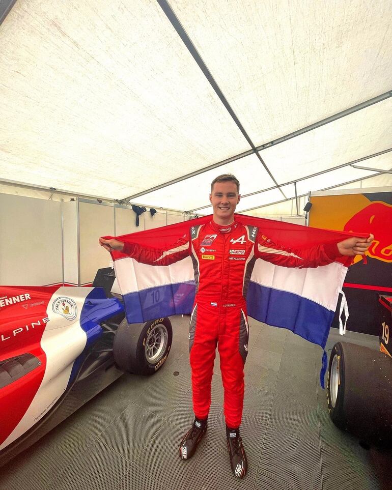 Joshua Duerksen, orgulloso de representar a Paraguay.