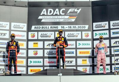 Tercer escalón del podio para Joshua Duerksen en la carrera 2 de ayer en el
Red Bull Ring de Austria, por la quinta fecha del Campeonato Alemán de la Fórmula 4.