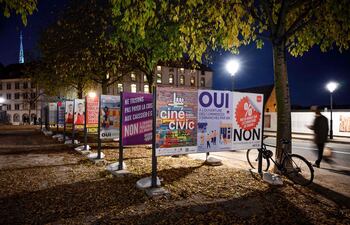 Tensión en Suiza antes de votación sobre las medidas anticovid.