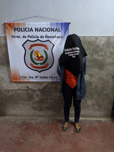 Zaida Araceli Salcedo Pelozo, fue detenida por agentes de la comisaría primera del barrio Loma Clavel. Habría violado su arresto domiciliario para cometer supuestamente otro hecho de robo.