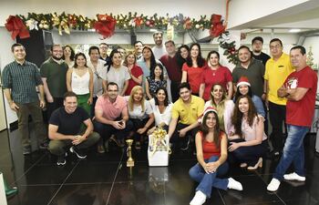 Colaboradores que hicieron posible la I Edición del concurso de pesebres de ABC, que fue un éxito por la respuesta positiva, con proyectos hechos con mucha dedicación.