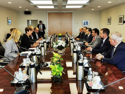 Autoridades económicas con directora del FMI