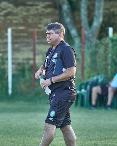Roberto Ismael Torres Báez (50 años), entrenador de Guaireña.