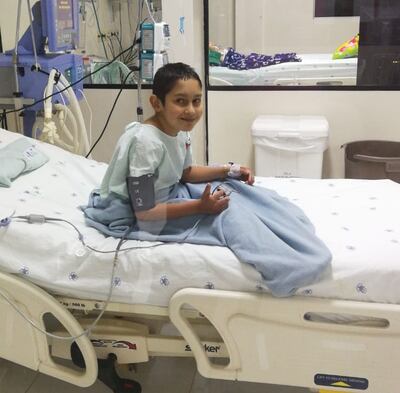 La cirugía de Miguel culminó hoy a las 4:00.