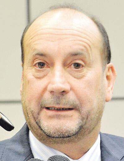 Óscar Rubén Salomón (ANR-Añetete), presidente de la Cámara de Senadores, presidirá hoy la sesión ordinaria.