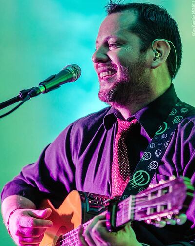 Aldo Franco propone una fusión de ritmos y estilos en el sencillo “Un té y un café”.