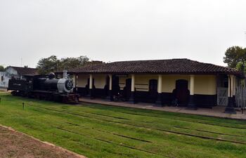 La exestación Tacuaral del “Ferrocarril Carlos Antonio López” que le dio vida al distrito de Ypacaraí.